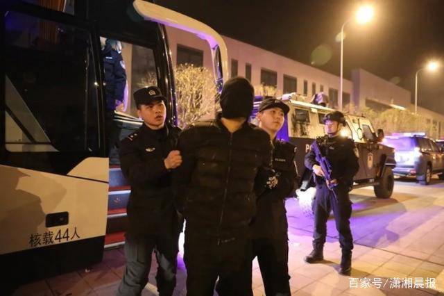 7名中国人被绑架至境外虐待，重庆警方跨国解救