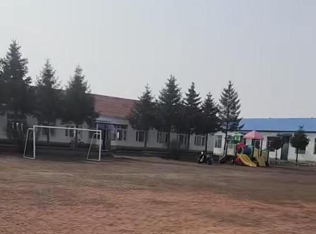长春一村小只有一名学生 当地回应