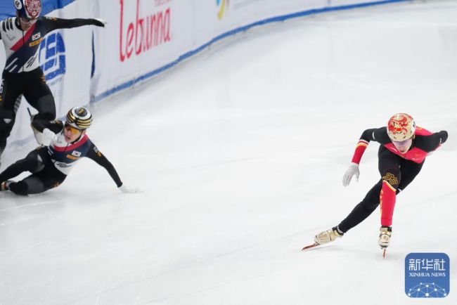 短道速滑男子5000米接力中国队夺金 精彩瞬间回顾
