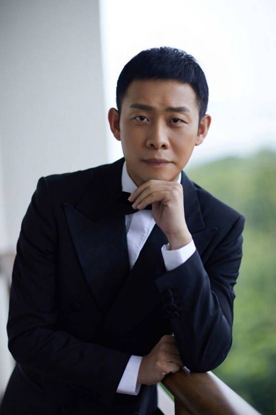 张译华表影帝获奖感言：我爱中国电影 演技获赞教科书级别