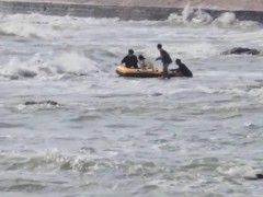 终于了解3名游客网红景点观海被困 保安英勇救援引发网络热议