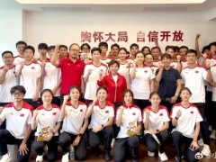 终于了解邓亚萍为中国短道速滑队做动员 助力米兰冬奥梦