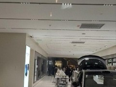 小米公司发言人:小米汽车长沙一门店展厅物业中央空调出现明火 消防及时处置无损失