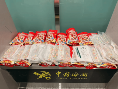 海关查获32082粒含冰毒彩色药片 减肥药伪装入境（图）