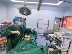 大学生暴瘦50斤后送医被切除器官 盲目减肥代价沉重（图）